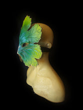 Load image into Gallery viewer, Leaf Mask Round- Geen &amp; Bronze / Orange &amp; Gold