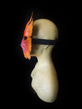 Load image into Gallery viewer, Leaf Mask Round- Geen &amp; Bronze / Orange &amp; Gold